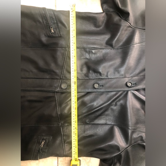 Vintage leather fur collard danier jacket - Picture 7 of 7